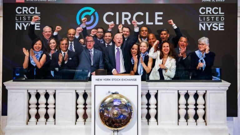 Stablecoin issuer Circle just got the greenlight to operate as a bank. The shares are up 5%