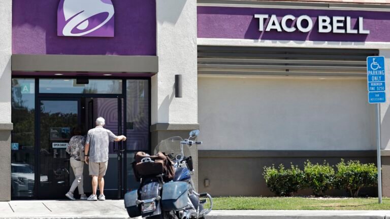 Cyclosporiasis outbreak linked to Taco Bell may not have major impact