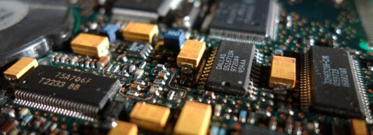 Taiwan Semiconductor Manufacturing (NYSE:TSM) Is Spending $100 Billion More On Arizona Chips