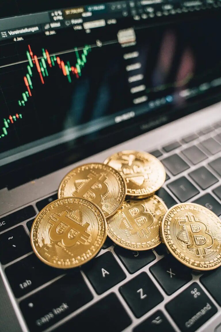 Solana Holds Near $77 As Traders Look For Real Demand Behind The Bounce