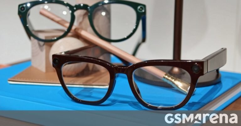 Gurman: Apple to unveil its smart glasses at WWDC 2027