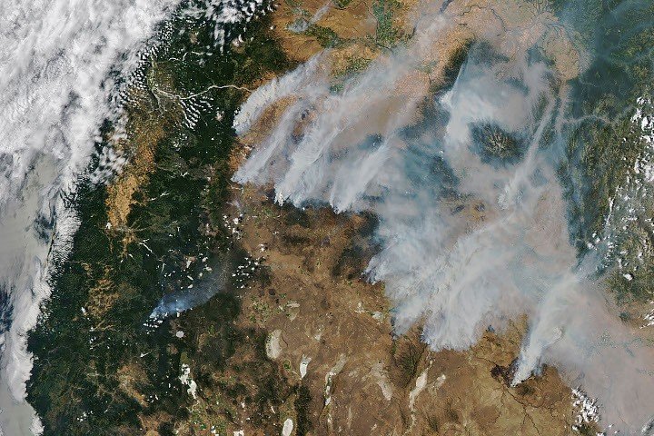 Smoke Blankets Oregon – NASA Science