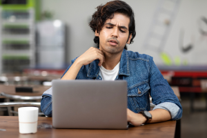 This Week in Scams: AI Search Traps, a Fintech Breach, and a $12M Louvre Hustle