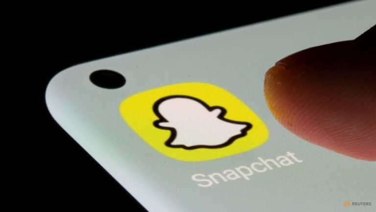 Illinois man sentenced for hacking Snapchat accounts to steal nude photos