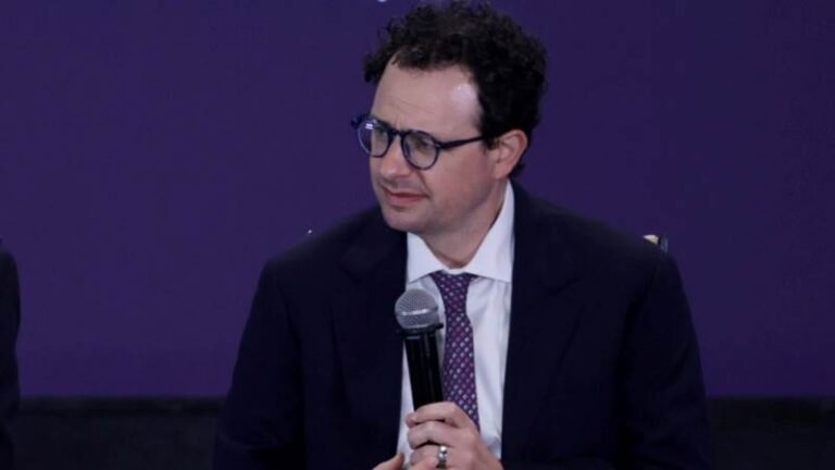 Anthropic CEO backs testing over open-weight AI ban – Breakingthenews.net