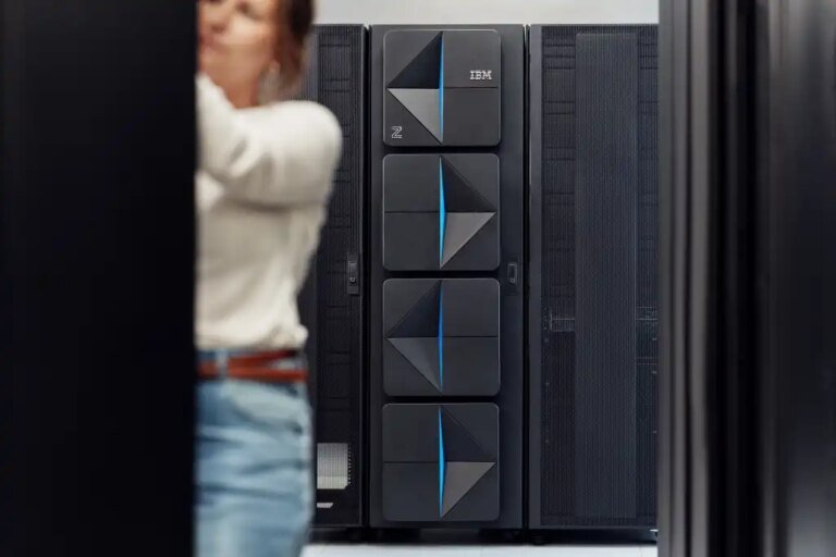 IBM mainframe business down 42% in Q2