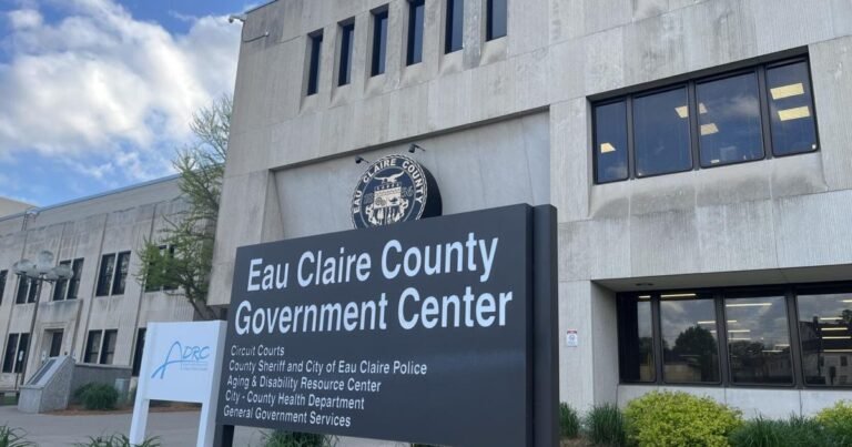 Man pleads not guilty to stalking, identity theft charges | Front Page