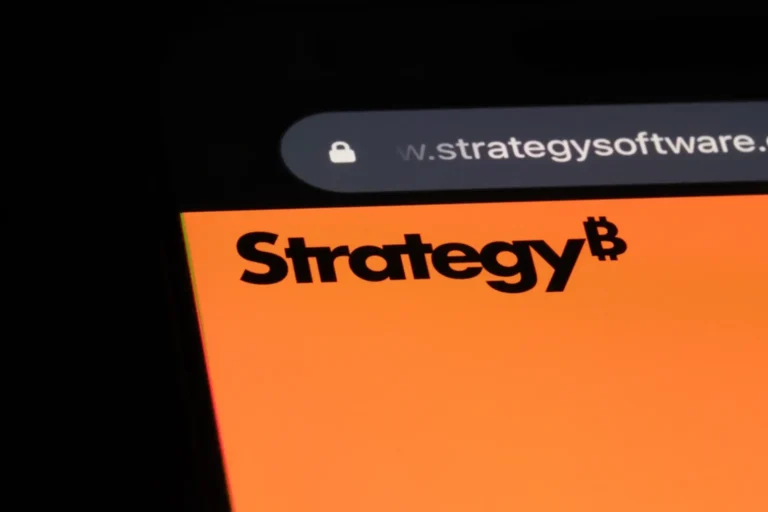 Saylor Posts ‘Orange Dot,’ Signaling More Bitcoin Buying