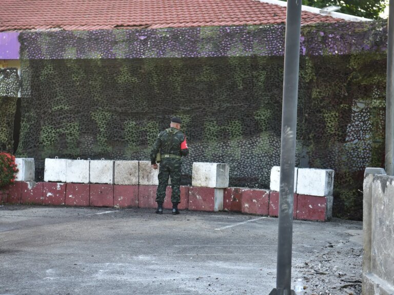Five soldiers killed in southern Thailand checkpoint attack | Conflict News
