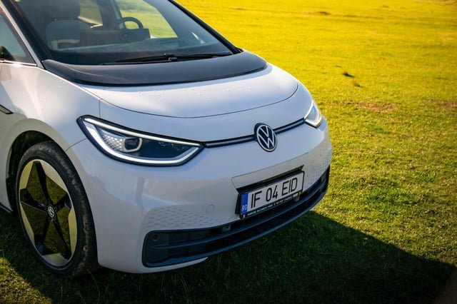 Volkswagen blocks custom ROM users from VW app