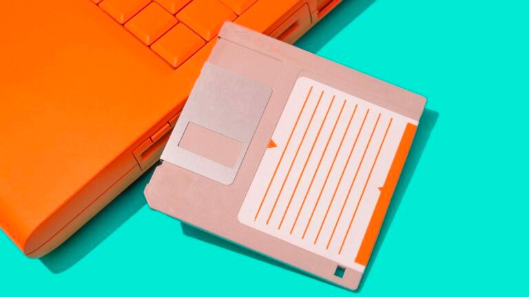 Indie game contest tasks devs with fitting their entire game on to a 1.44 MB floppy disk