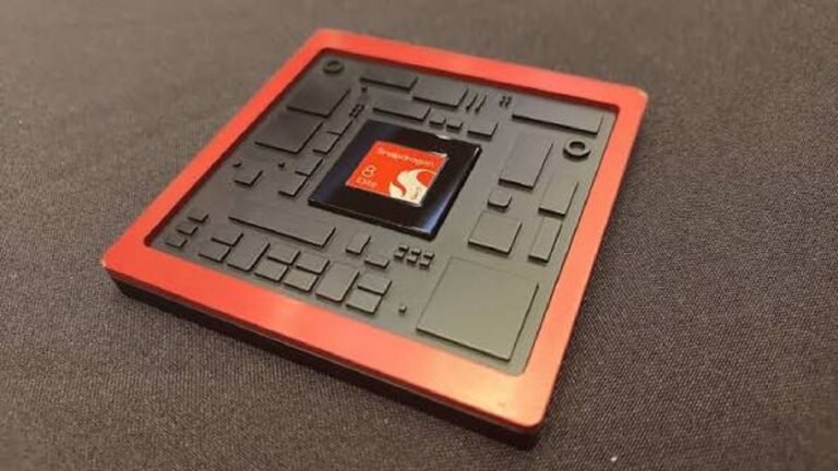 Qualcomm Reportedly Developing a Cheaper Snapdragon 8 Elite Gen 5 Chip for Affordable Flagships