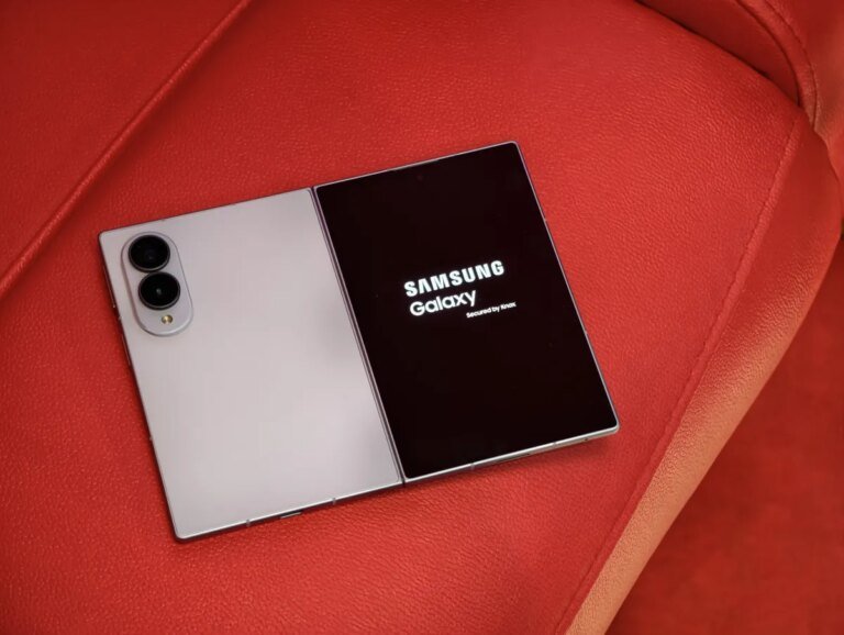The Galaxy Z Fold 8 Finally Fixes Foldables’ Biggest Flaw, Just in Time for Apple
