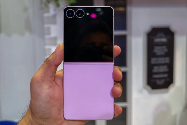 Samsung Galaxy Z Flip8 Hands-On: Familiar Formula, Sharper Finish