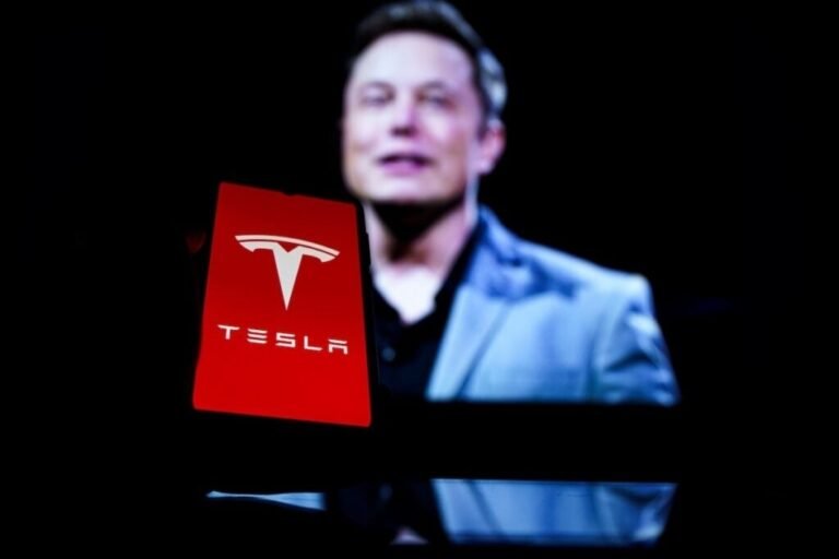 Tesla’s Hottest Growth Story? Readers Say It Walks, Not Drives – Tesla (NASDAQ:TSLA)