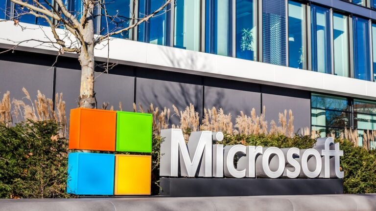 Microsoft Patches Record 622 Vulnerabilities, Including Two Exploited Zero-Days
