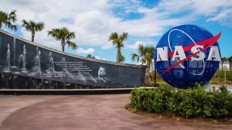 Jared Isaacman Calls the Moon a ‘Proving Ground’ for Technology, Says China Plans Lunar Landing by 2029 –