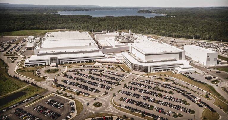 UAE-backed GlobalFoundries wins $300 million US award to develop faster chips