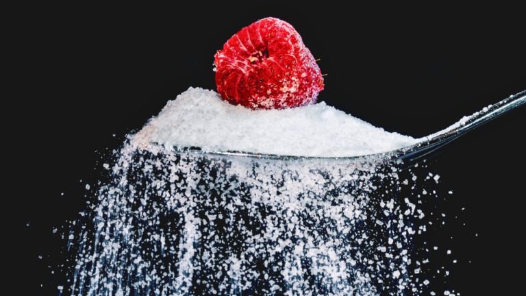 One Common Sweetener May Increase Stroke Risk by Damaging The Brain’s Protective Barrier : ScienceAlert