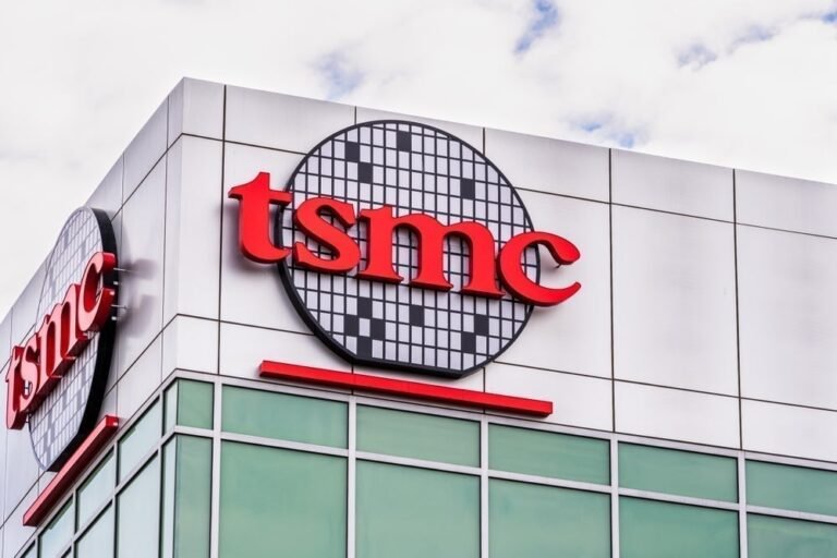 What’s Going on With Taiwan Semiconductor Stock Monday? – Taiwan Semiconductor (NYSE:TSM)