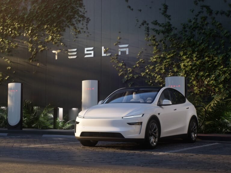 Tesla shares fall after company misses Q2 analyst expectations