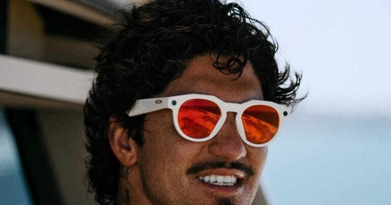 The eye-catching Oakley x Meta smart glasses are now available to pre-order