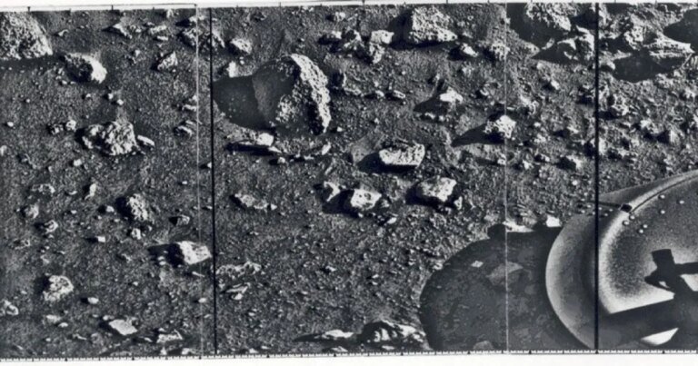 July 20, 1976: Viking 1 lands on Mars