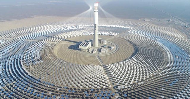 China’s giant Gobi solar plant runs after dark on salt, not batteries