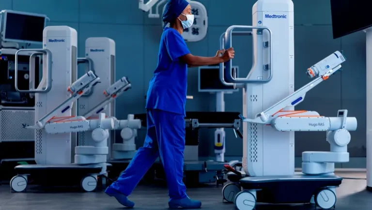Medtronic seeks clearance for Hugo surgical robot in more indications
