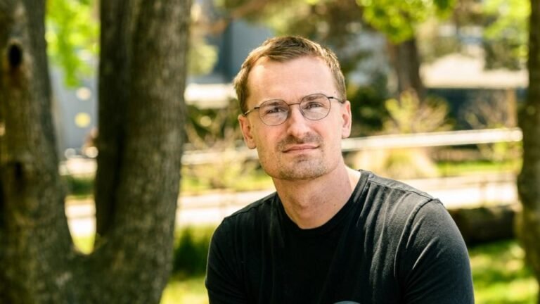 Base creator Jesse Pollak pivots after admitting social strategy failed