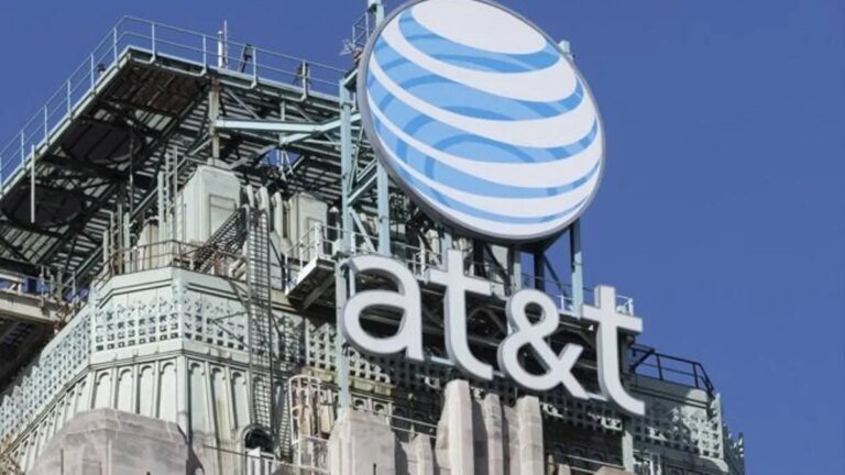 AT&T’s new business plan includes ‘unlimited’ hotspot data – and starts at $75 per line