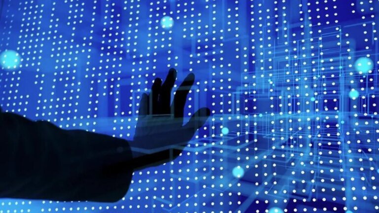 Managers play critical role in a company’s AI transformation – and they know it