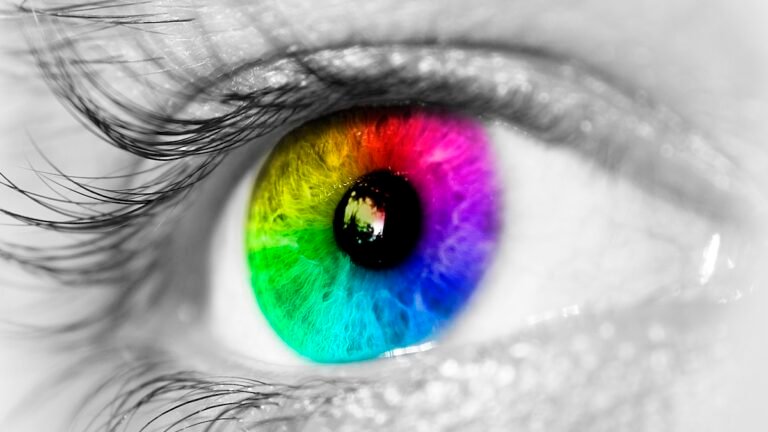 It Takes Just 3 Amino Acids to Let Us See Red And Green, Study Finds : ScienceAlert