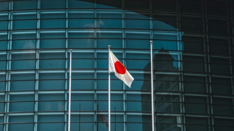 Live updates: Bitcoin steady as Japan holds rates at 1%, keeping the yen carry trade alive