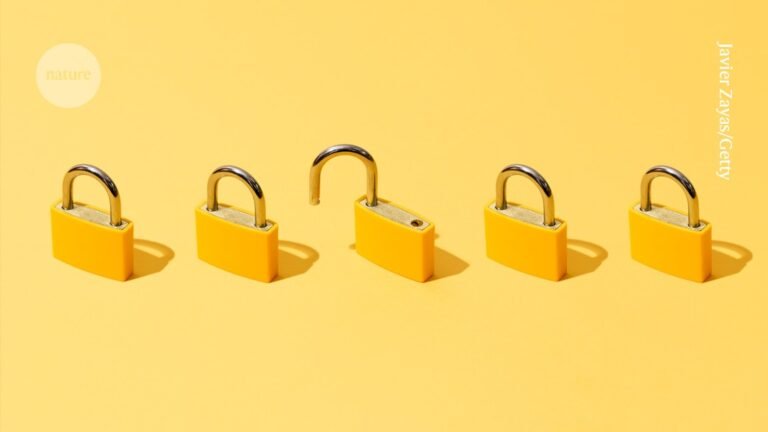 Papers with open peer-review reports are less likely to be retracted