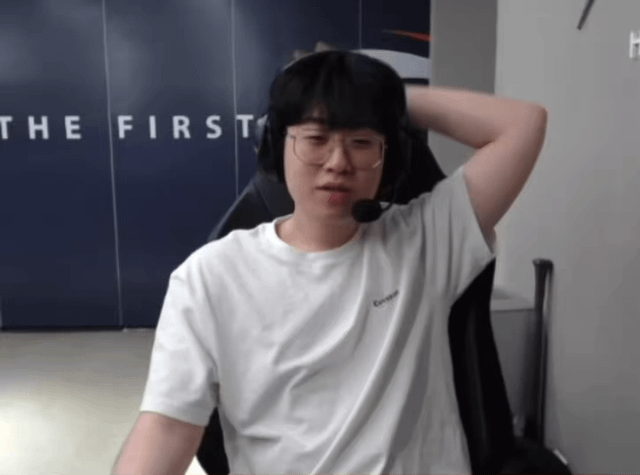 Zeus: With Worlds 2023, I already knew we were going to win. I really felt like we were going to win. I knew it well before the finals because we were playing so incredibly well. Our level of play back then was just amazing. But in 2024… I was thinking, “Can we actually win this…?"