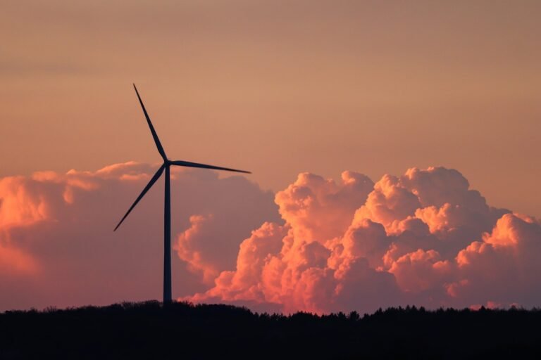 AI Breakthrough Tackles Energy Crisis with 100× Efficiency and Smarter Neuro Symbolic Robots Puzzle Solving Gains