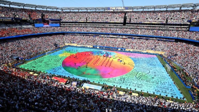 The internet reacts to the first-ever World Cup Halftime show