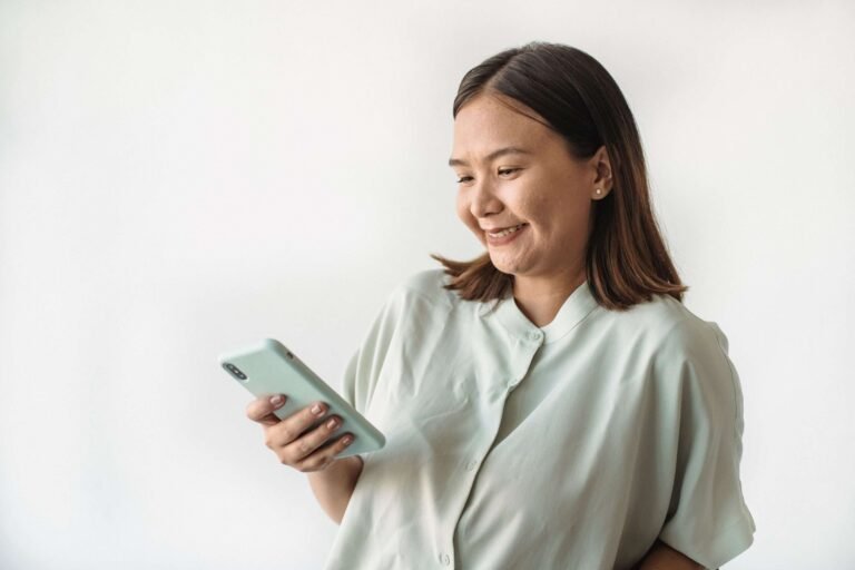Gaming on the Go in 2026: How Handhelds and Mobile Changed What We Play
