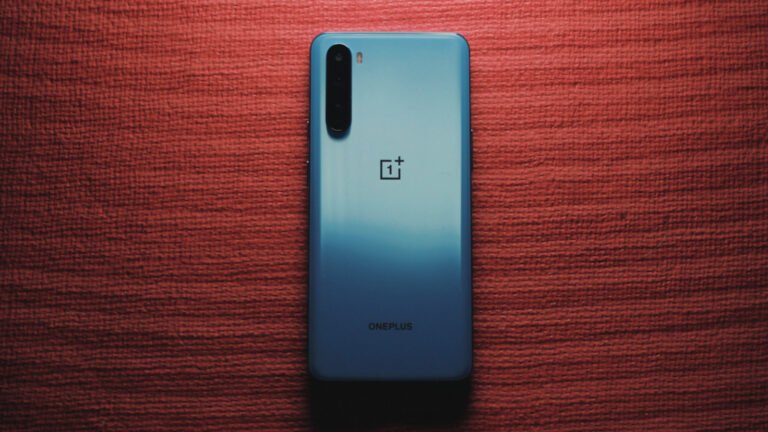 Is Overnight Charging Killing Your Smartphone’s Battery?