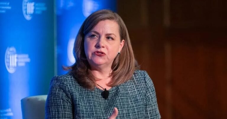 Fed’s Bowman highlights regulatory shift supporting digital assets, stablecoin frameworks