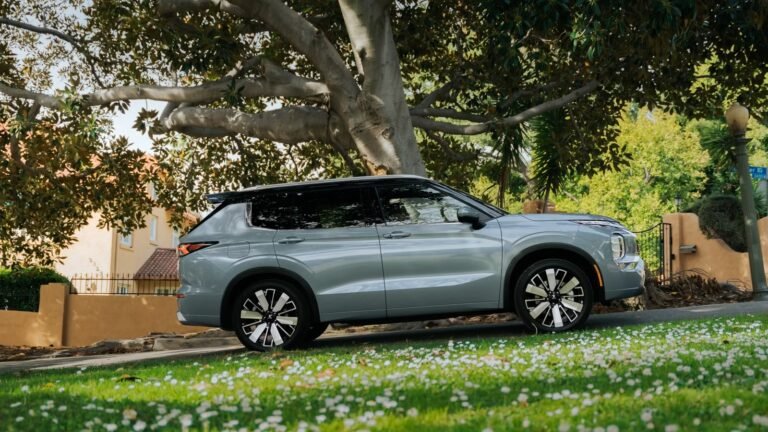 This is the only new 3-row SUV you can buy for under $30,000