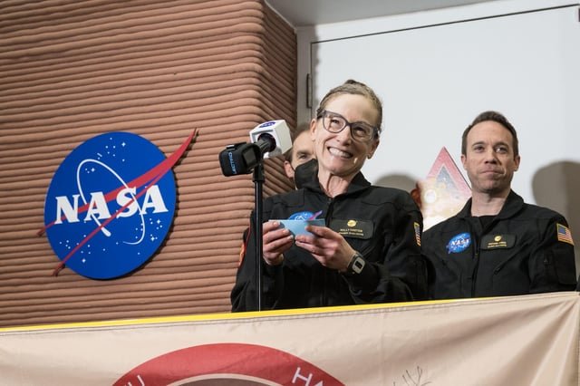 NASA’s next ‘Mars’ mission will include fake spacecraft, tighter quarters. Can you handle it?