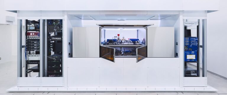 Neural atom quantum computing roadmap — how laser-cooled trapped atoms could pave the path beyond physical qubit counts