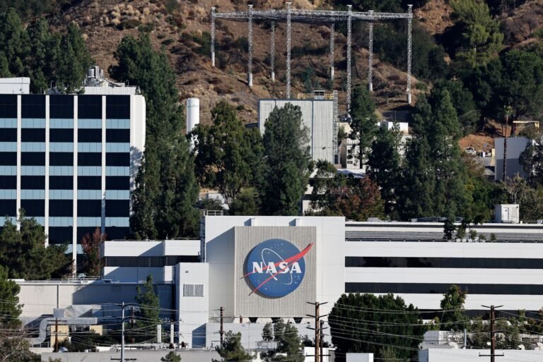 NASA Lost 1 in 5 Workers Last Year: Watchdog Finds 25 of 36 Projects Struggling