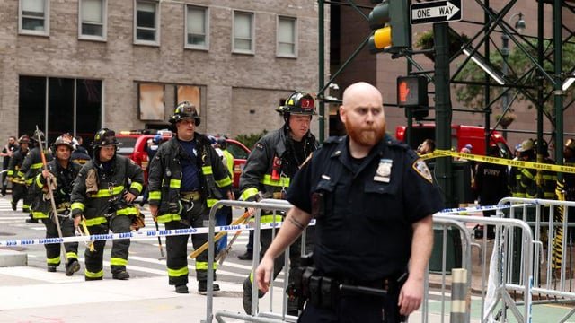 Manhattan high-rise unstable and still moving after columns buckle