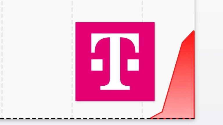 T-Mobile nationwide outage knocks thousands of phones into “SOS”