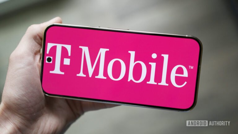 There’s a major cellular outage affecting T-Mobile right now