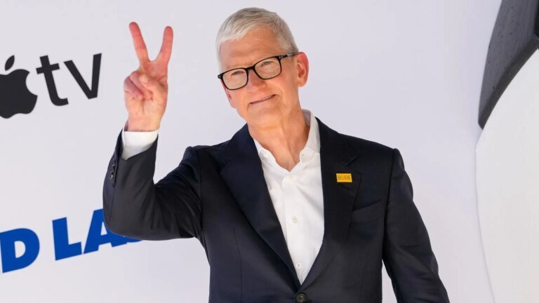 Tim Cook’s Final Earnings Call: Record iPhone Sales and Future Pricing Woes