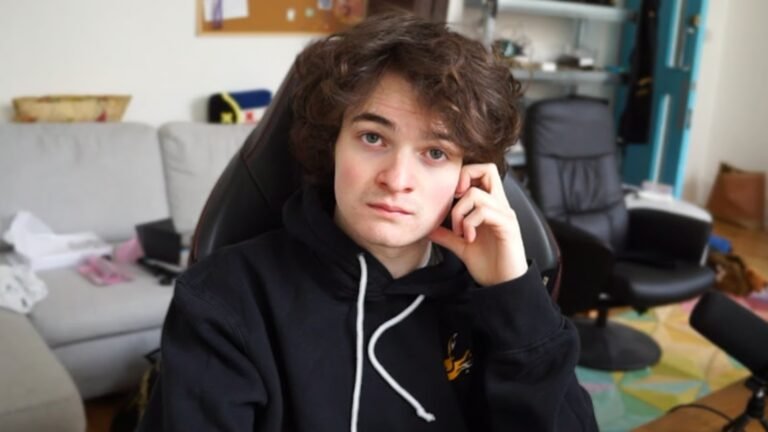 Minecraft YouTubers hit out at Technoblade larper for “impersonating our dead friend”